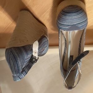 Shoemint blue stripe Dayna size 8.5